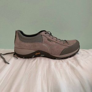 Dansko Womens Tan Hiking Shoes